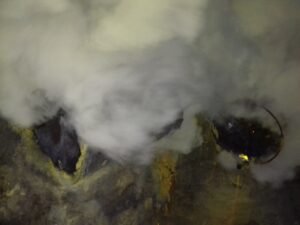 ijen crater