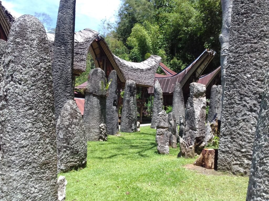 tana toraja intriguing indonesia