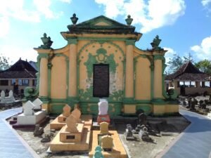 asta tinggi kota sumenep