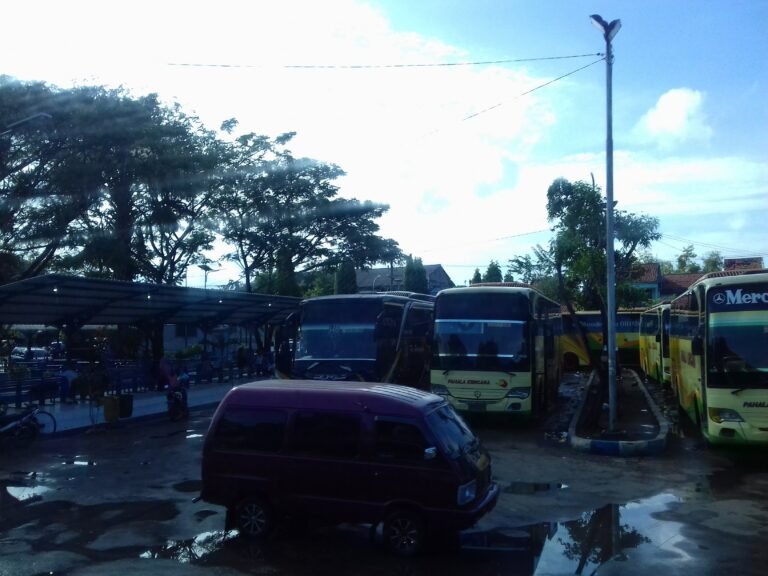 madura bus terminal