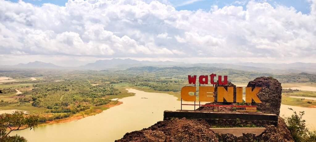 watu cenik